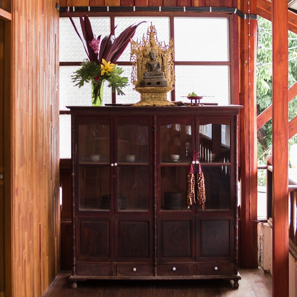 Фото Gingerbread House B&b