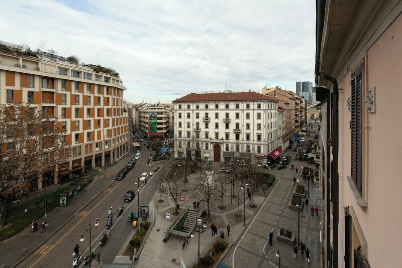 Гостиница Brera Apartments in Moscova в Милане