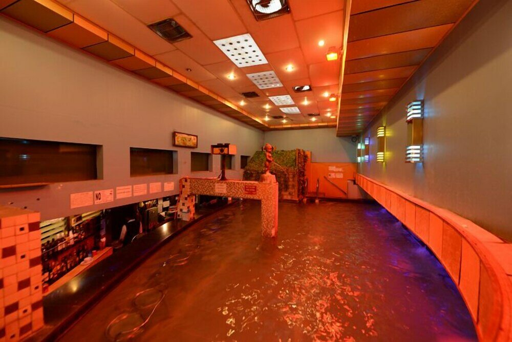 Фото Hotel Shwe Gone Daing