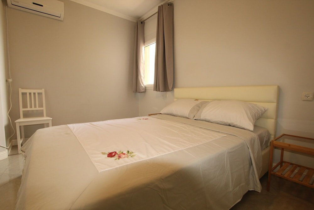 Фото Royal Apartment on the Sea