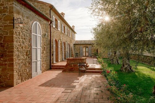 Внешний вид отеля Borgo Sant'Ambrogio Resort в Пьенце, фото 3