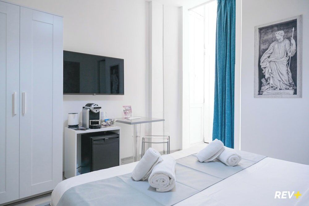 Фото Viale Giulio Cesare Guest House