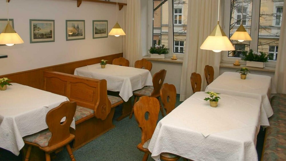 Фото Hotel Occam