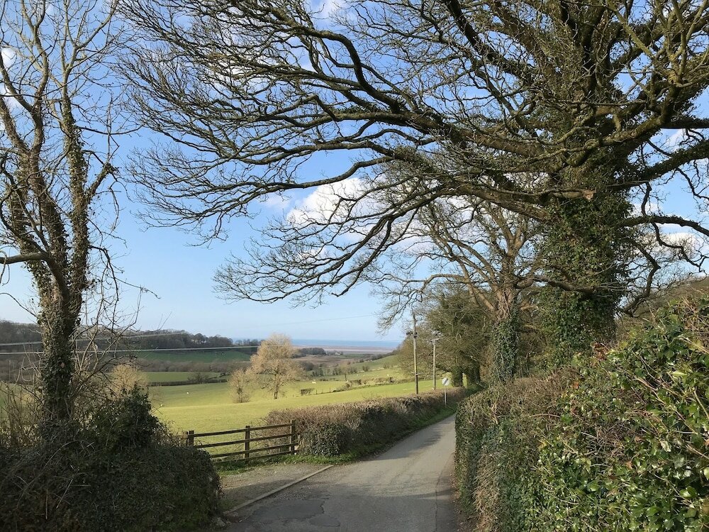 Фото Lon Y Traeth Bed & Breakfast