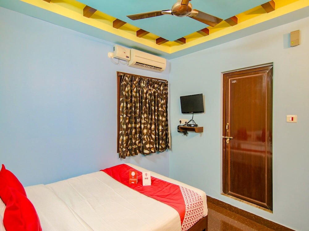 Фото Oyo 10711 Hotel Nsnr Residency