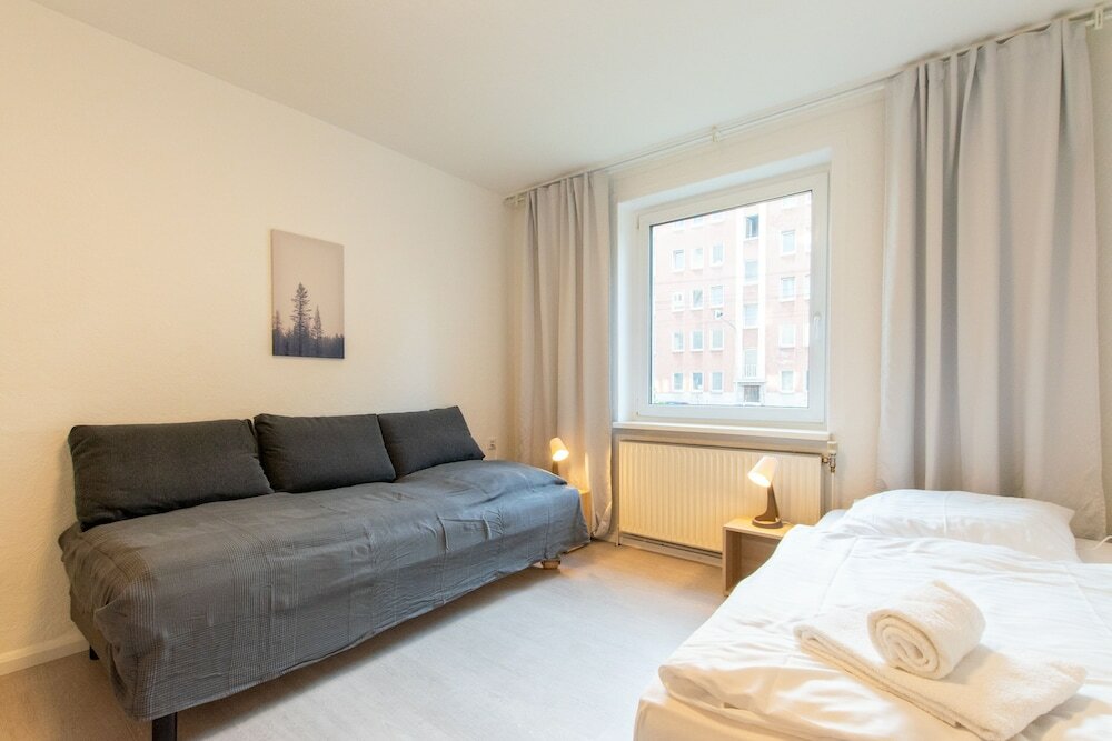 Фото Comfortable Large Center Apartment