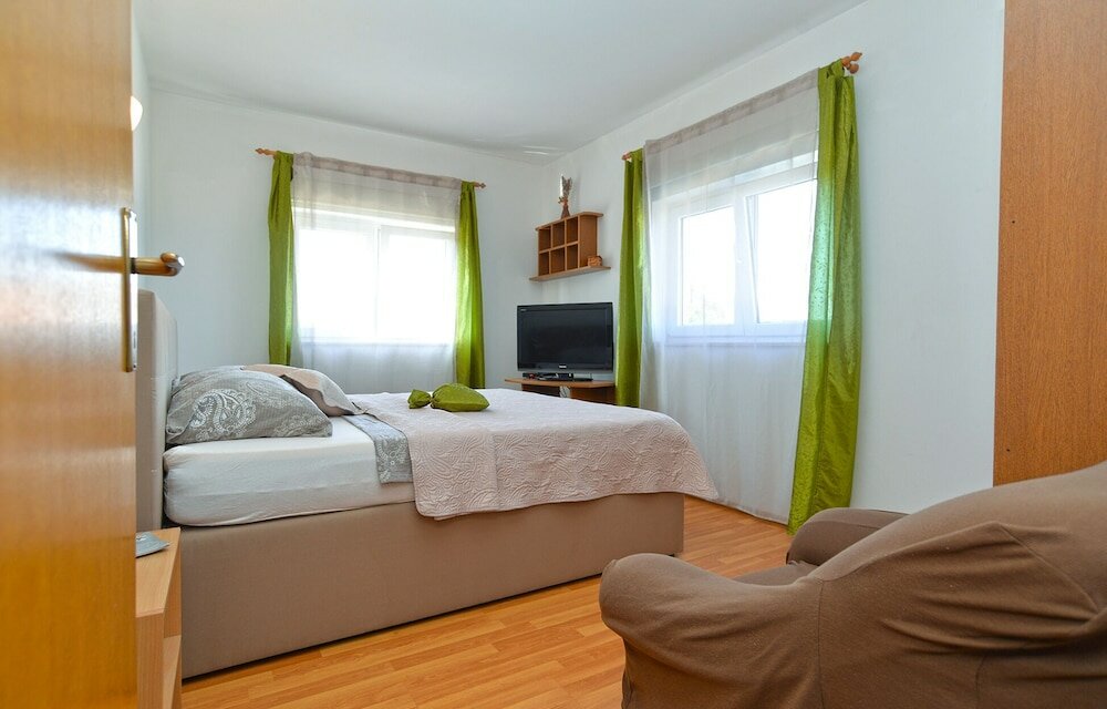 Фото Apartments Jasmine 1008