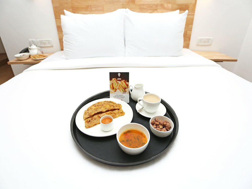 Фото Oyo 7609 Hotel Dolphin