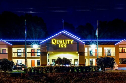 Гостиница Quality Inn Tanglewood