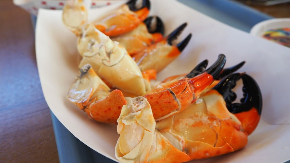 Фото Casa Lago Waterfront Home & Pool Near Hard Rock Casino