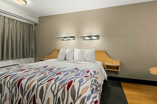 Внешний вид отеля Red Roof Inn Salem в Салеме, фото 4