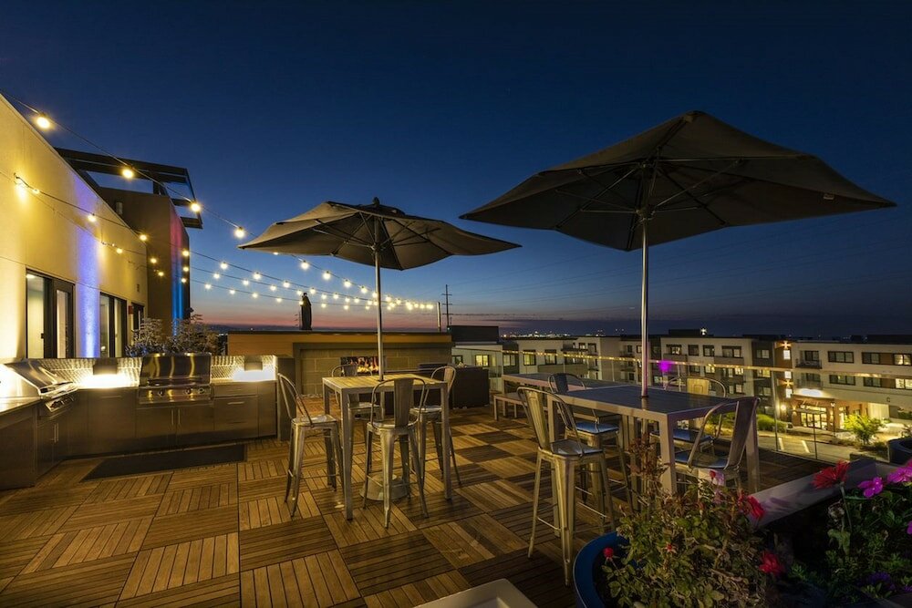 Фото Luxury Condos Menlo Park