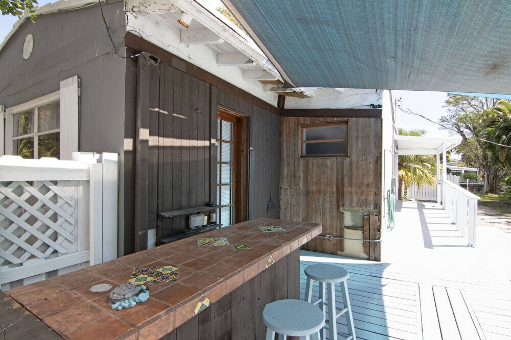 Фото Tarpon River Getaway