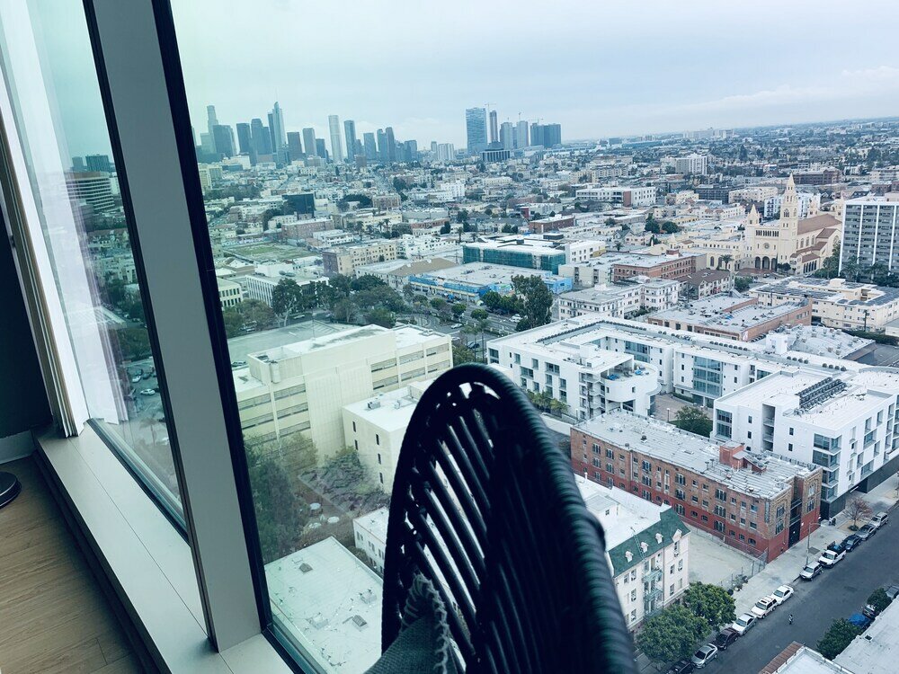 Фото New Lyfe Finest Luxury Apartment