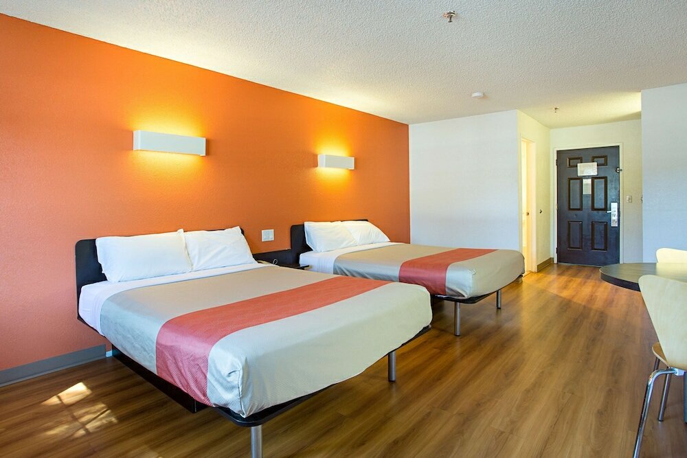 Фото Motel 6 Williams, Az - West - Grand Canyon