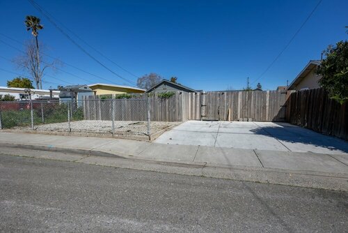 Гостиница The Nest Apt A в Вест Сакраменто