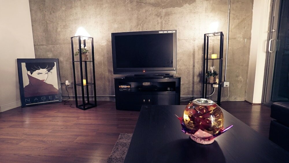 Фото New Lyfe Finest Luxury Apartment