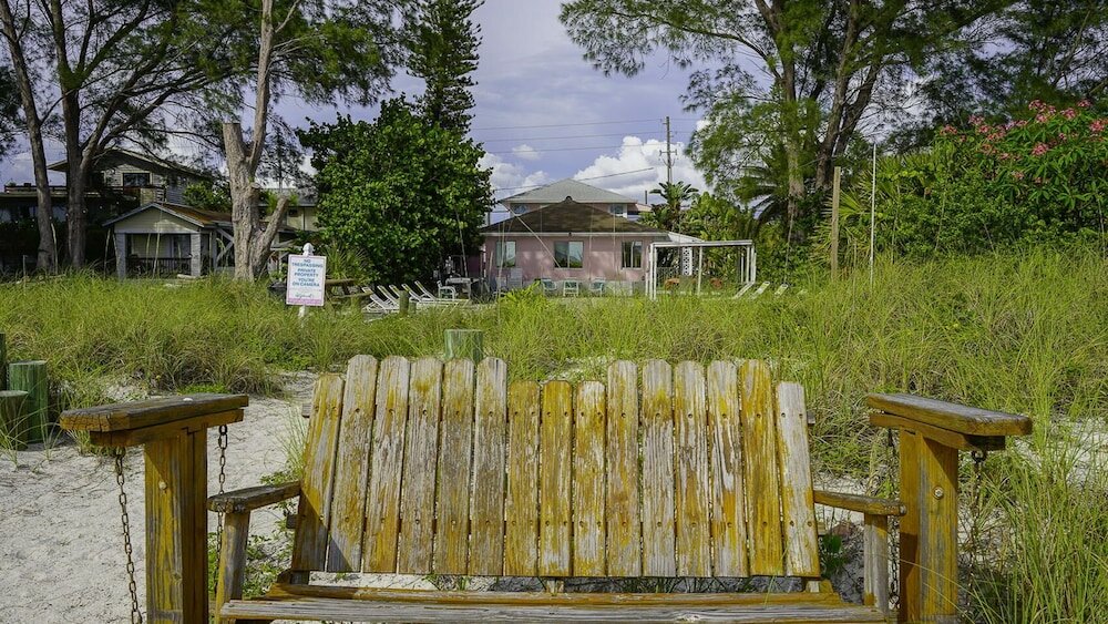 Фото Two Mermaids Resort