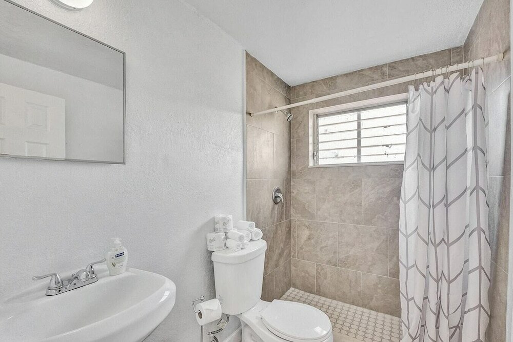 Фото Cozy Apartment in West Palm Beach, Minutes Away From Downtown! N°1