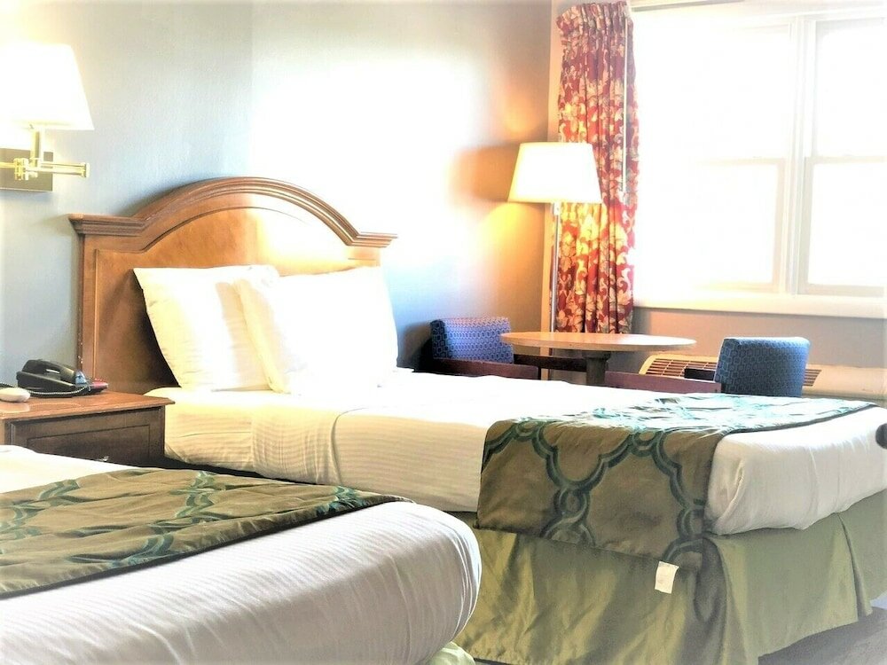 Фото Countryside Inn