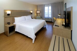 Гостиница Wyndham Garden McAllen at La Plaza Mall
