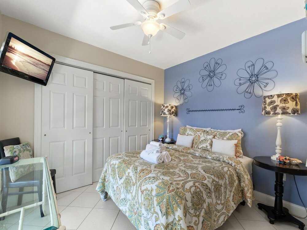 Фото Madeira Beach Yacht Club