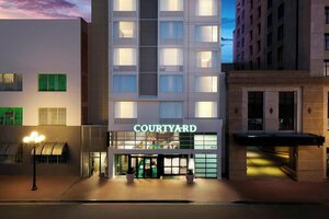 Гостиница Courtyard by Marriott San Diego Gaslamp/Convention Center