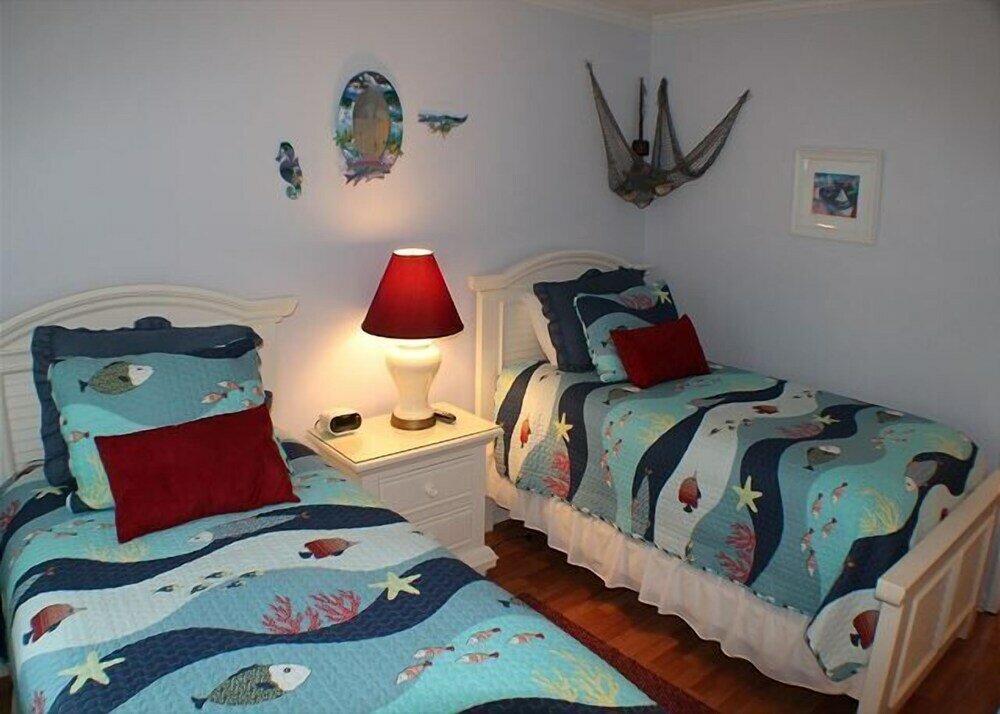 Фото Sleeps 6, Ocean View Condo, 4 Heated Pools - Summerhouse 232