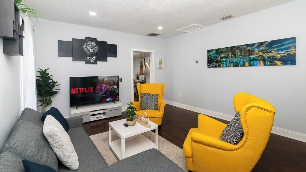 Фото Seminole Heights Retreat