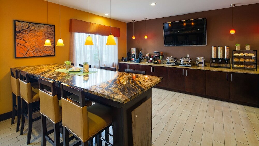 Фото Best Western Plus Whitewater Inn