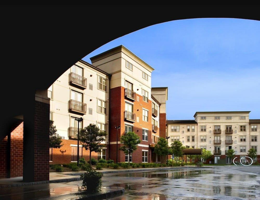 Фото Bluebird Suites in Downtown Providence