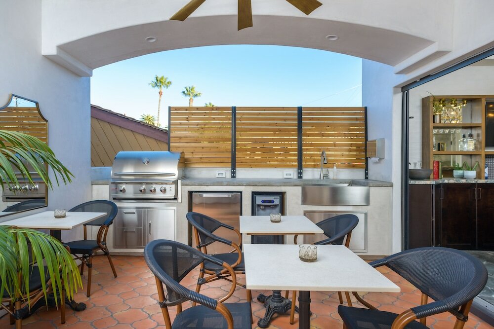 Фото North Beach Villa