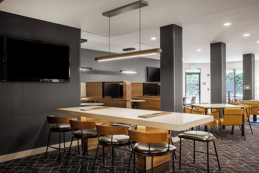 Фото Courtyard by Marriott Orlando Altamonte Springs/Maitland