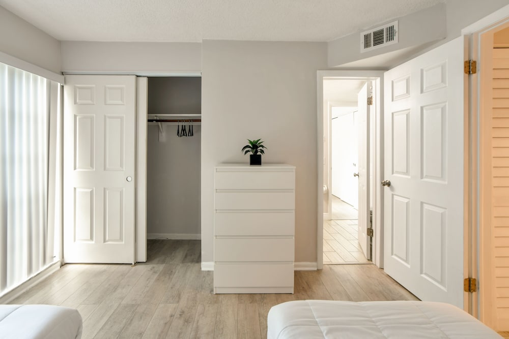 Фото Artrageous on the river by RocketSTAY