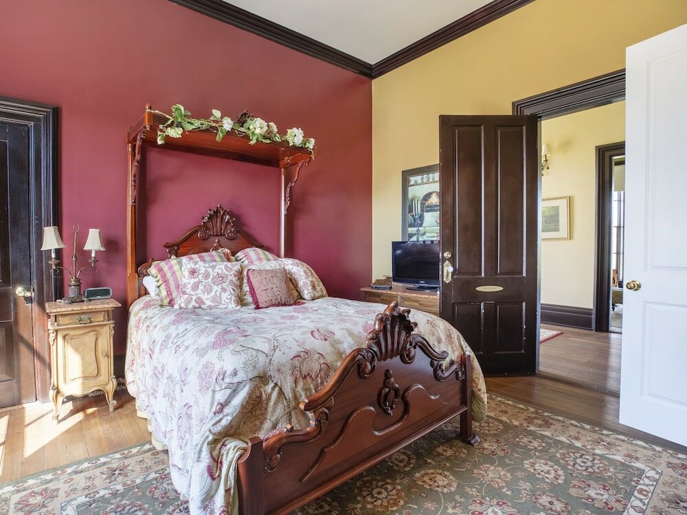 Фото Falls of Rough Resort