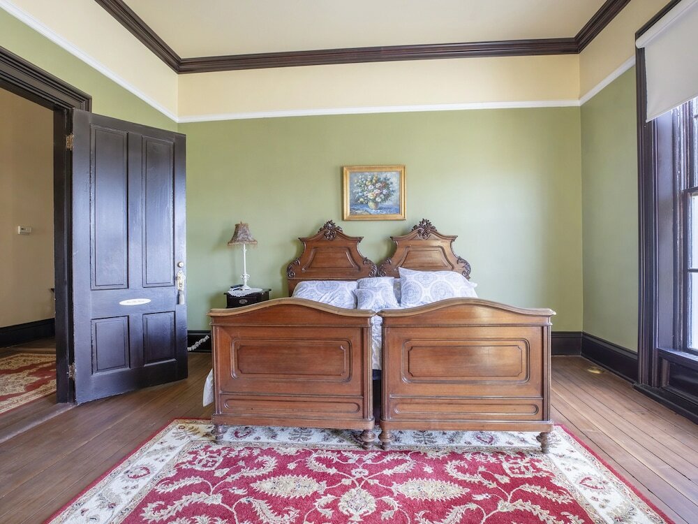 Фото Falls of Rough Resort