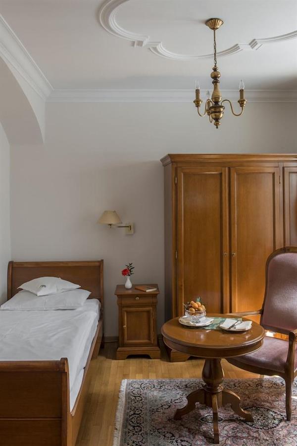 Фото Hotel Elephant