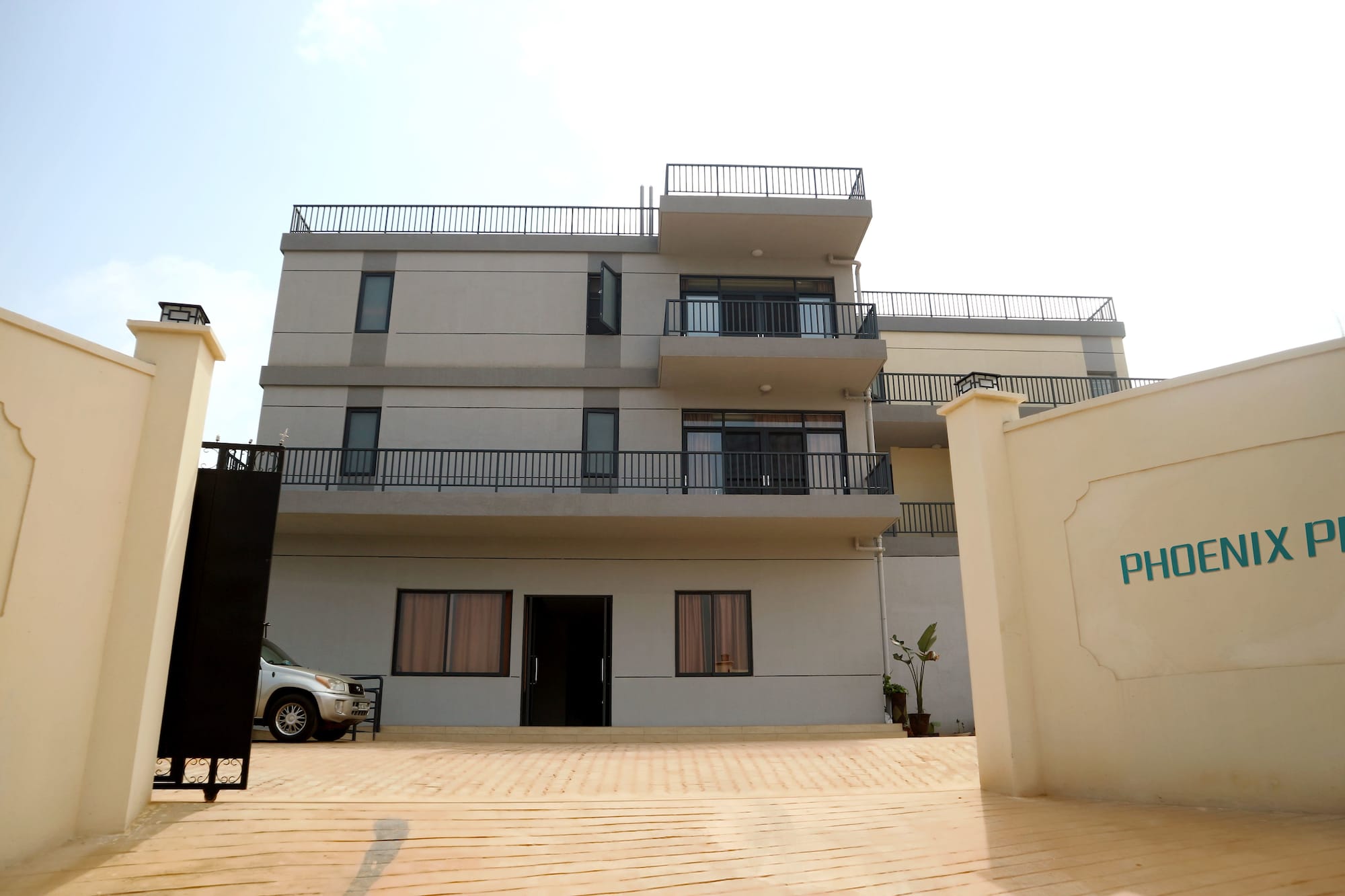 Фото Phoenix Apartment by Link