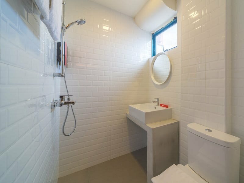 Фото RedDoorz @ Geylang