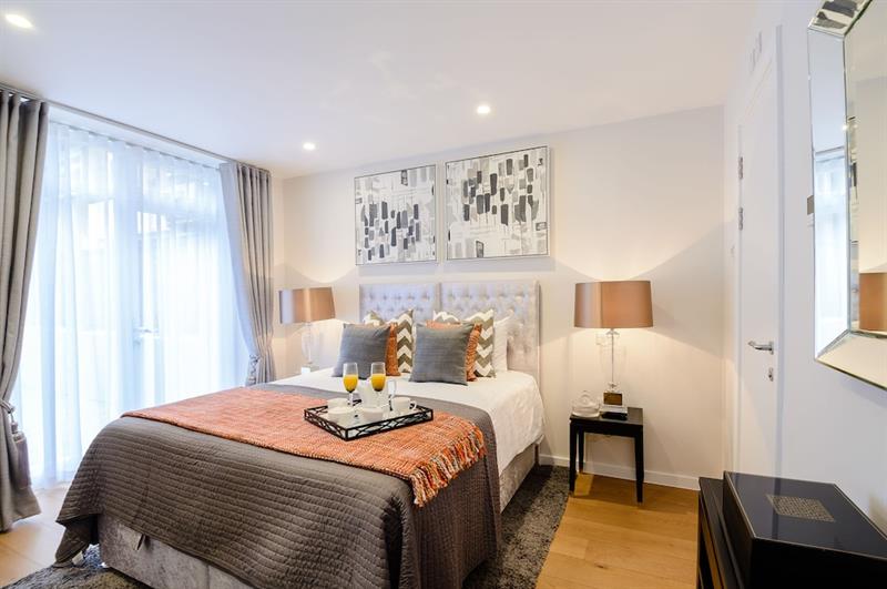 Фото Lak Serviced Apartments