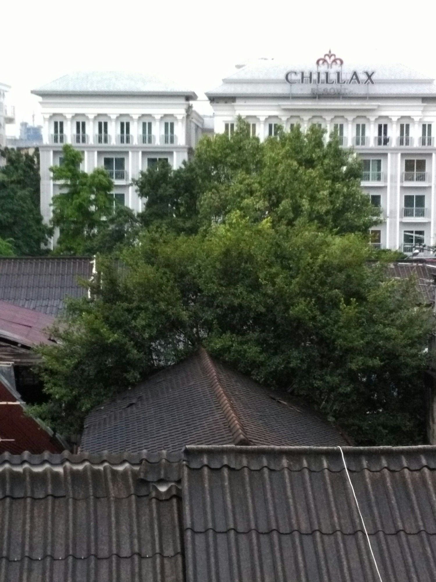 Фото отеля 2