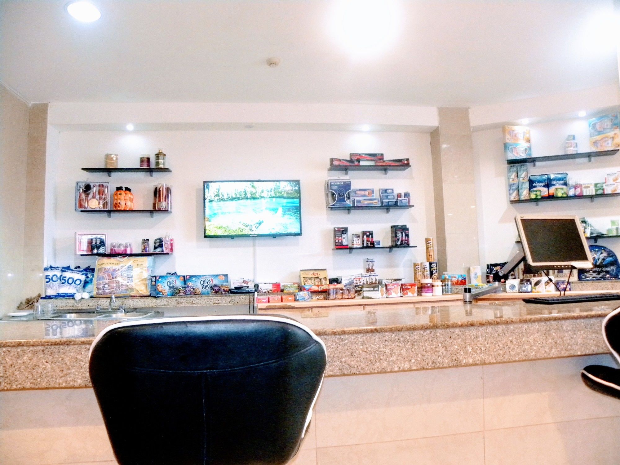 Фото Hotel Meryland