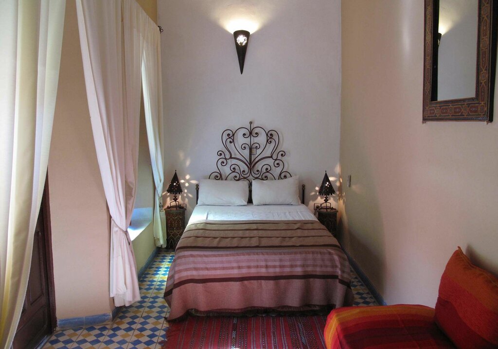 Hotel Riad Dar Tamlil, Marrakech, photo