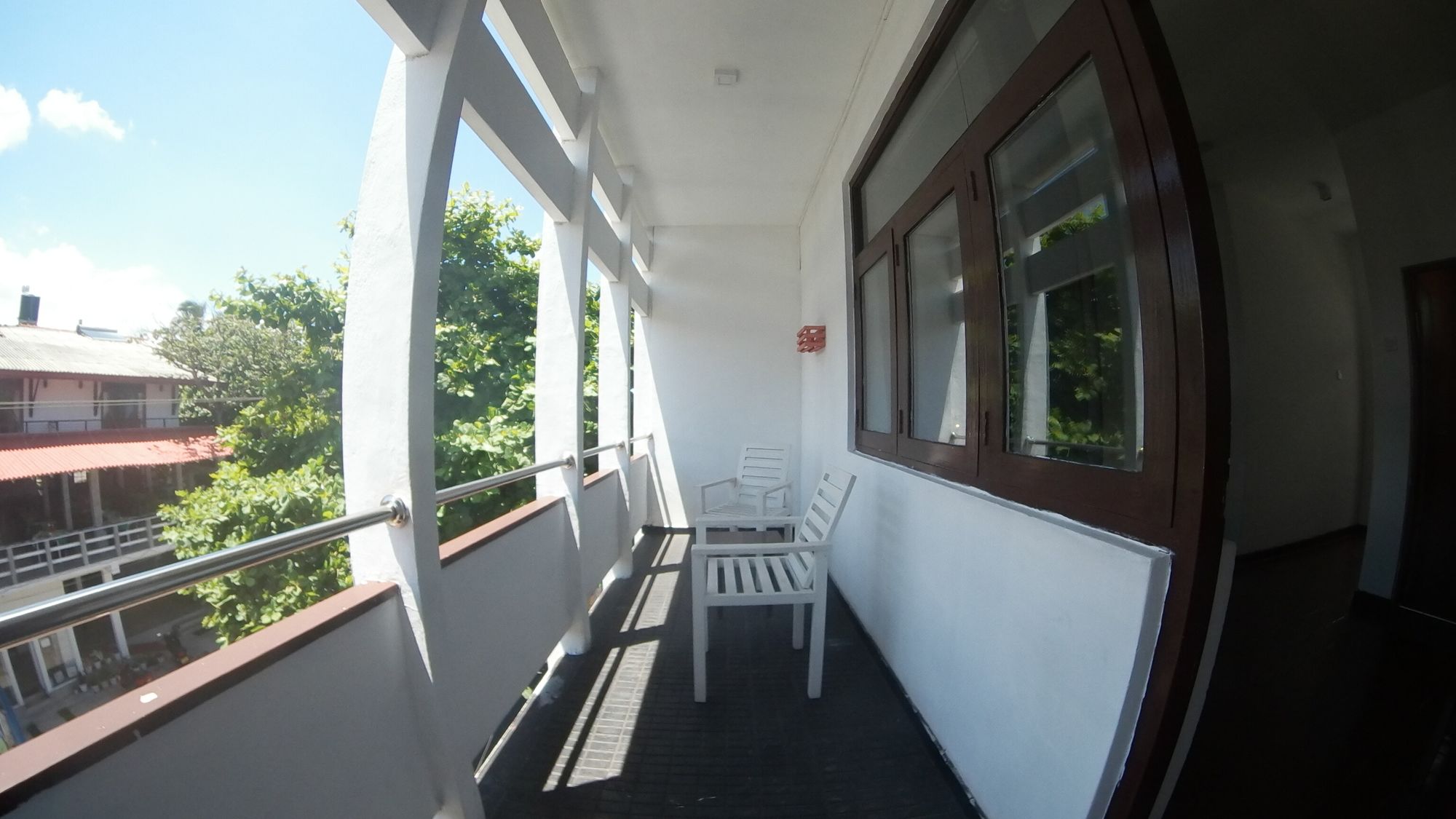 Фото Coral Seas Beach Hikkaduwa