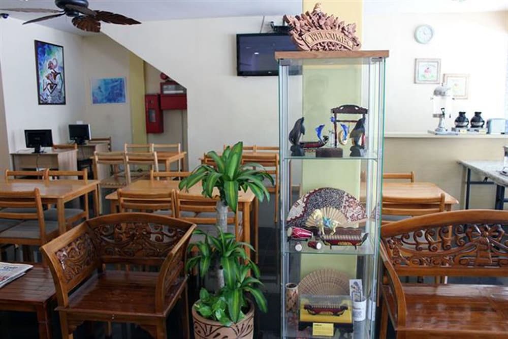 Фото Hotel Sempurna