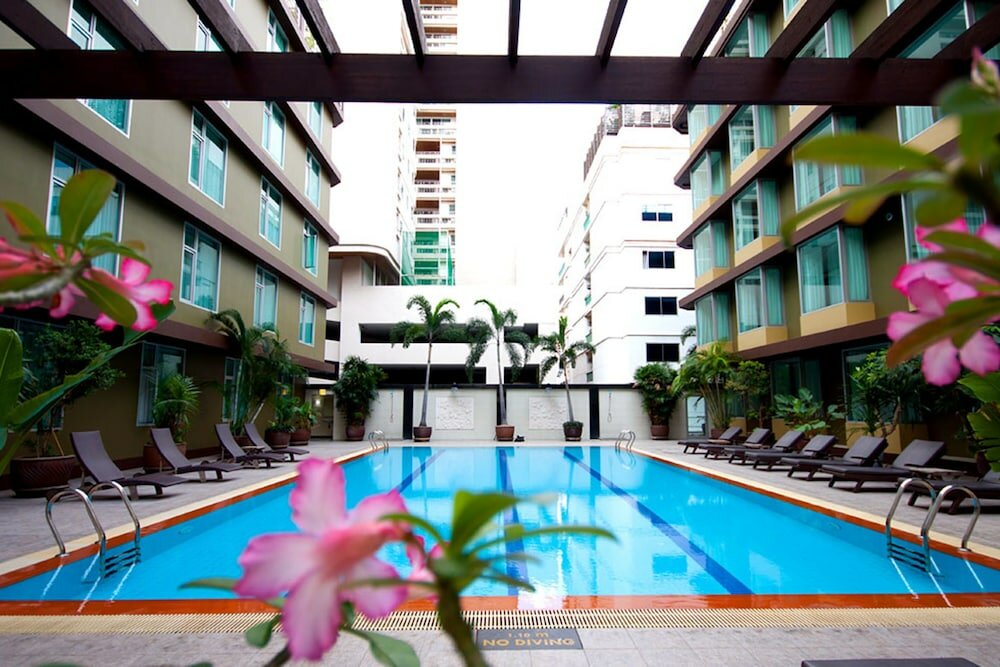 Фото Dynasty Grande Hotel