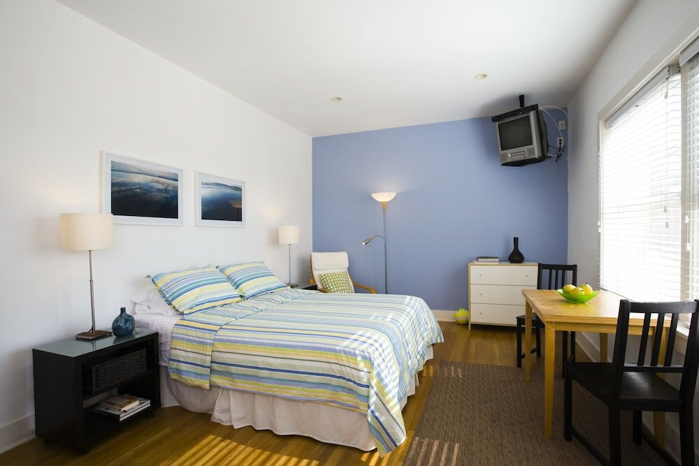 Фото Venice Suites