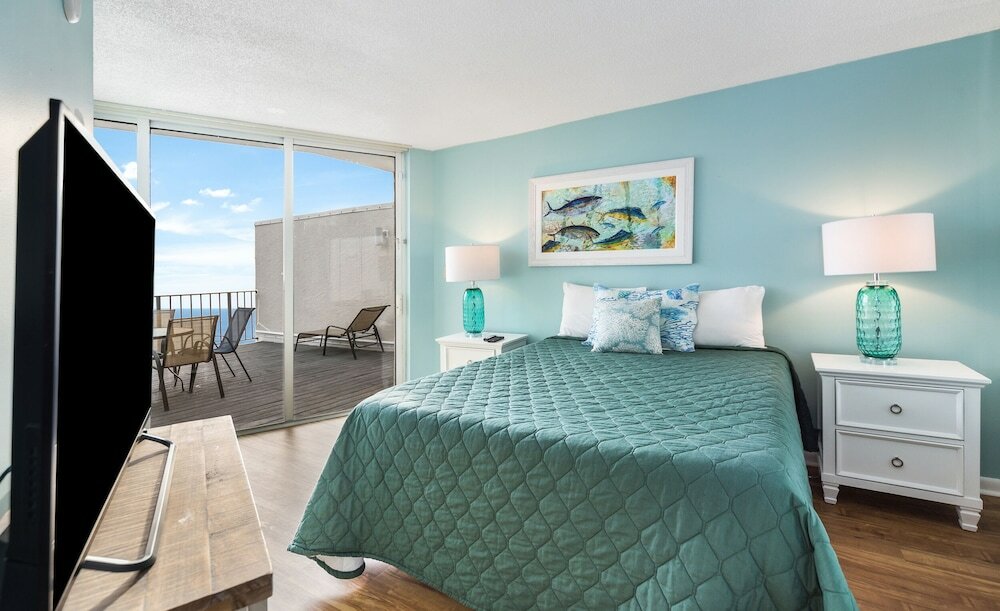 Фото Edgewater Beach and Golf Resort by Resort Collection