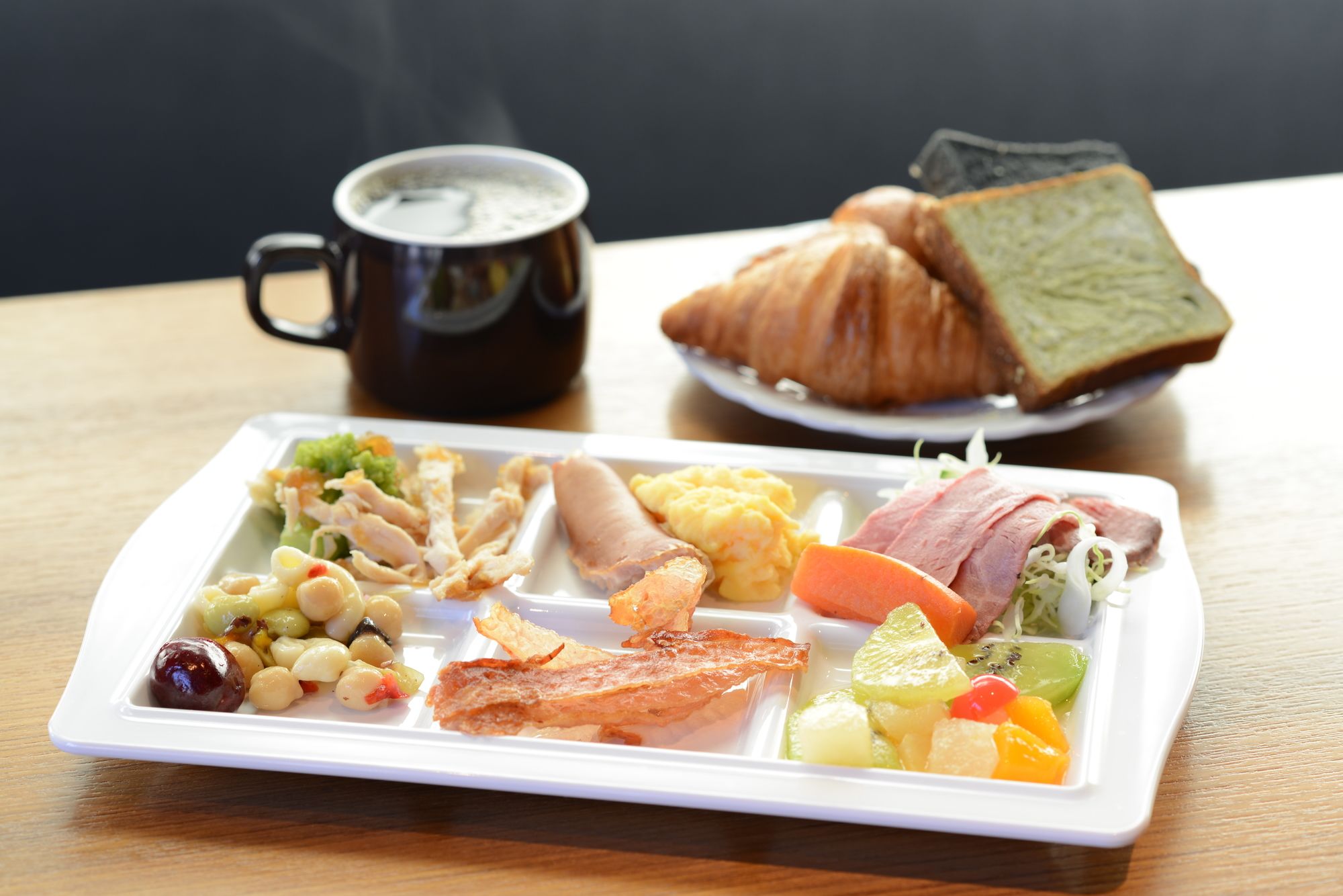 Фото R Hotels Inn Osaka Kita Umeda