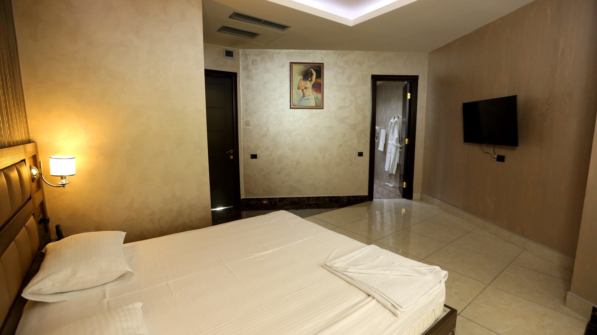 Фото Аван Плаза